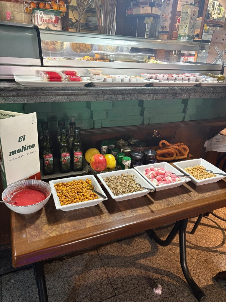Barra de desayunos El Molino - Desayunos caseros y tostadas